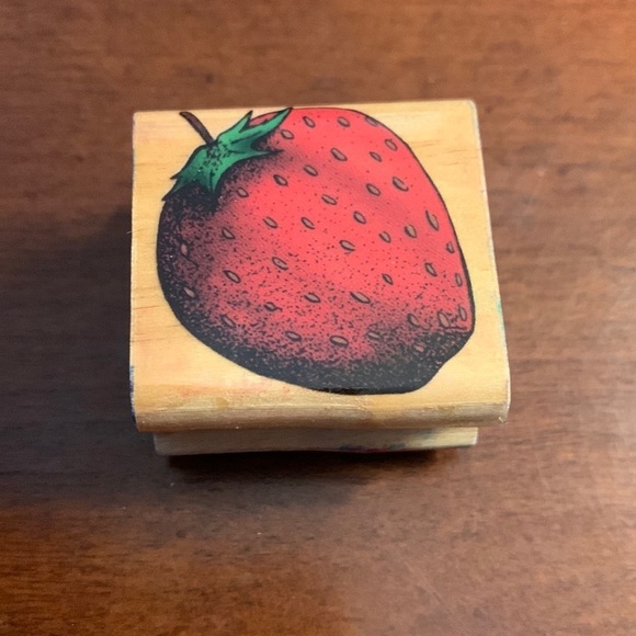 VINTAGE 2001 Sky Kids Strawberry Rubber Stamp - Picture 1 of 5